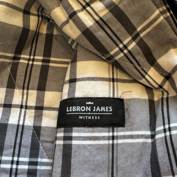 Nike Lebron James Vintage Bomber Jacket - Picture 5 of 8